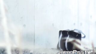 Naughty Japanese schoolgirls squirting piss in public