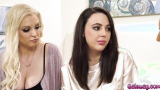 Whitney Wright lesbian sex with the lesbian couple