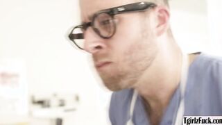 Trans cummer bareback anal fucks by her doctor