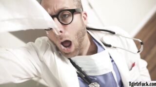 Trans cummer bareback anal fucks by her doctor