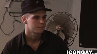 Ty Roderick pushes his big dick inside Trents tight hole