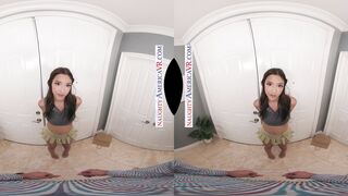 College eighteen Layla Jenner wants to eat your penis whole and squeeze out your creamy sauce