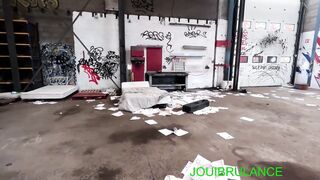 Elle a pousser dehors ce JOUIBRULANCE parce qu'elle est enceinte de lui en ce bon