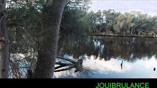 ORGASEMUSIK fessier qui est entrain de dépasser l'hemoroide