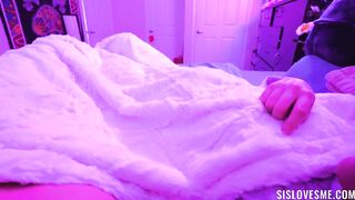 Snuggle with my stepsis gone wrong