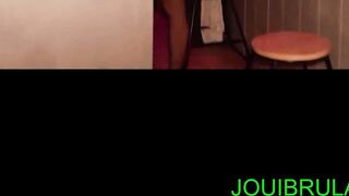 Qui est JOUI12R...En la chanson ici de jouissance commence