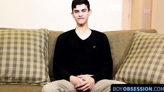 Justin addresses a few inquiries and plays out an astonishing performance