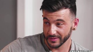 Sexy stud Ian Holms can't resist Trevor's tight hole