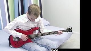 Dainty youthful twink Jacob Rex wanks off after interview