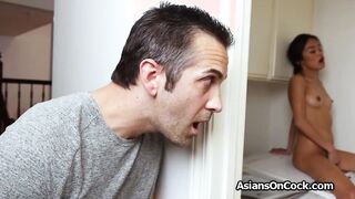 Asian hottie sits on dryer then on hard dick