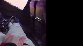 Quelqu'un te manque dans le cul,alors.Tu me manques où. je te manque de ta main...