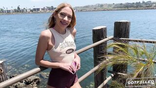GOTFILLED Cumming up in Khloe Kapri