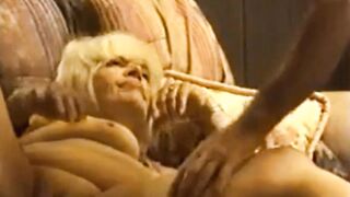 ANOTHER HOT COCK SUCK,EXTENSION OF PREVIOUS CLIP