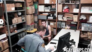 Officer catches young thief and hammers his tight ass bare