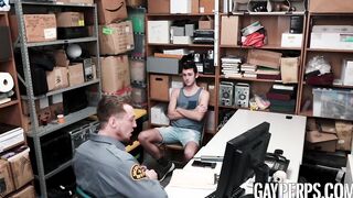 Officer catches young thief and hammers his tight ass bare