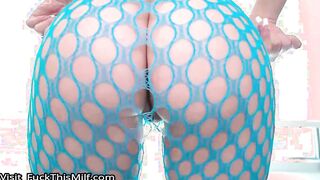 BLAKE BLOSSOM GET FUCKED HARD IN HOTEL ROOM