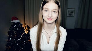 Blonde webcam