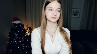 Blonde webcam