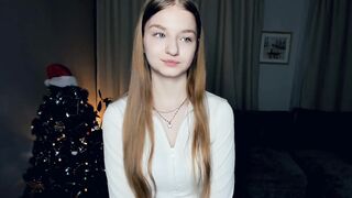 Blonde webcam