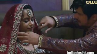 Main Yahan Tu Wahan Episode 1 Ullu Original Adult Web Series