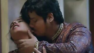 Main Yahan Tu Wahan Episode 1 Ullu Original Adult Web Series