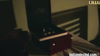 Main Yahan Tu Wahan Episode 1 Ullu Original Adult Web Series