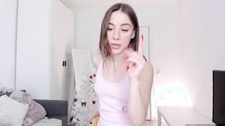Lίvę recοrd of cαmgirl reaching her tips goal - 12/30/2023