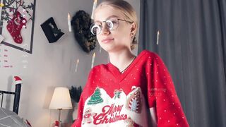 Lίvę recοrd of cαmgirl reaching her tips goal - 12/30/2023