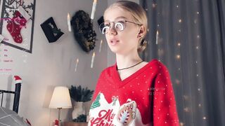 Lίvę recοrd of cαmgirl reaching her tips goal - 12/30/2023