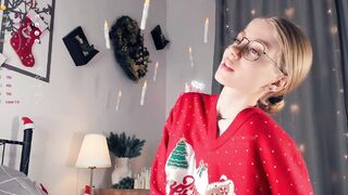 Lίvę recοrd of cαmgirl reaching her tips goal - 12/30/2023
