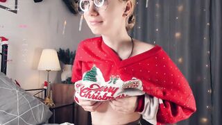 Lίvę recοrd of cαmgirl reaching her tips goal - 12/30/2023