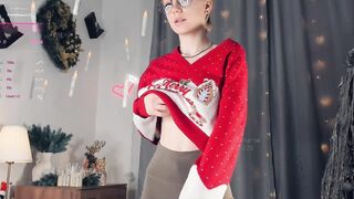 Lίvę recοrd of cαmgirl reaching her tips goal - 12/30/2023