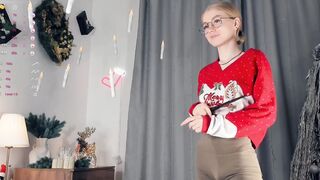 Lίvę recοrd of cαmgirl reaching her tips goal - 12/30/2023