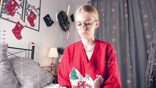 Lίvę recοrd of cαmgirl reaching her tips goal - 12/30/2023