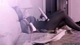 I caught stepmom toying in her pantyhose