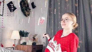 Lίvę recοrd of kαtęhαrrίse reaching her tips goal - 12/30/2023