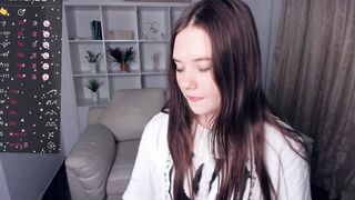 Live record of krίsti_zęnn reaching her tips goal - 12/30/2023