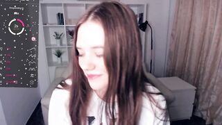 Live record of krίsti_zęnn reaching her tips goal - 12/30/2023