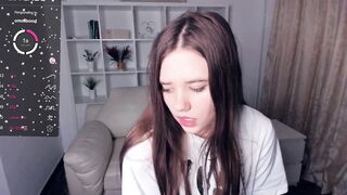 Live record of krίsti_zęnn reaching her tips goal - 12/30/2023