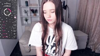 Live record of krίsti_zęnn reaching her tips goal - 12/30/2023