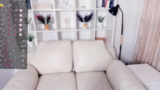 Live record of krίsti_zęnn reaching her tips goal - 12/30/2023