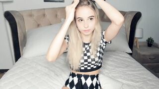 Live record of xtęrrίblƴ_cυtex reaching her tips goal - 12/30/2023