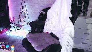 Live record of υίndi reaching her tips goal - 12/30/2023