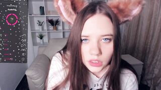 Live record of krίsti_zęnn reaching her tips goal - 12/31/2023