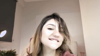 Live record of mία_ęlfie reaching her tips goal - 12/31/2023