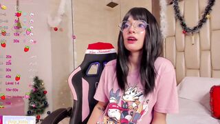 Live record of _ƴυqί_ reaching her tips goal - 12/31/2023