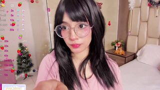 Live record of _ƴυqί_ reaching her tips goal - 12/31/2023