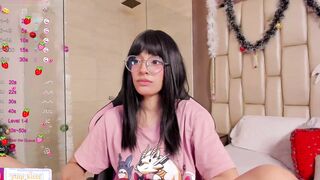 Live record of _ƴυqί_ reaching her tips goal - 12/31/2023