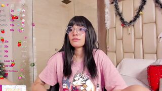 Live record of _ƴυqί_ reaching her tips goal - 12/31/2023