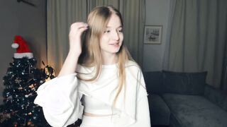 Live record of _mαgίc_smilę_ reaching her tips goal - 12/31/2023